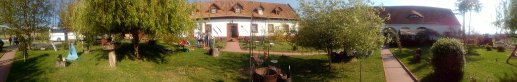 2017042930panorama-024